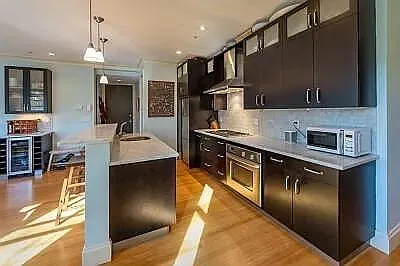 2 bed, 2.0 bath, 1284 sqft, $4,500 — Photo 2