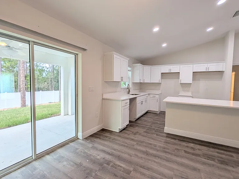 779 W Homeway Loop — Photo 9