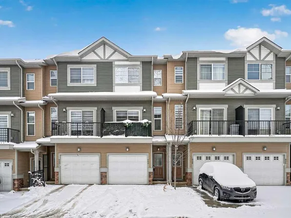 930 E Sage Hill Grv NW, Calgary, AB T3R 2A2