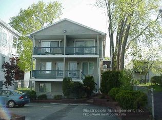 18 Suffolk St #3, Chelsea, MA 02150