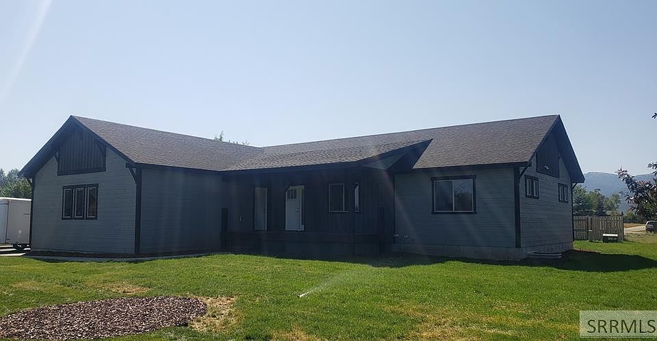 1st image of 1467 Brooktrout Dr