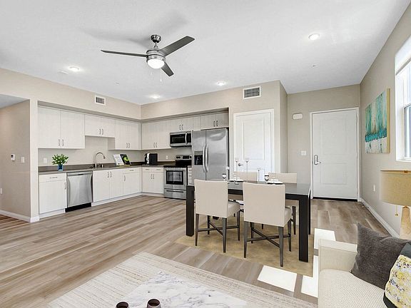 3rd image of 2910 Allesandro St #4928752
