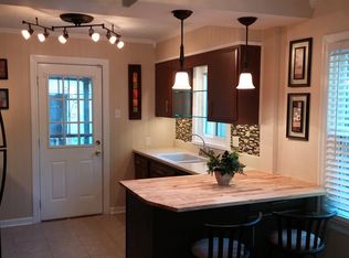 108 Churchill Dr, Mobile, AL 36606