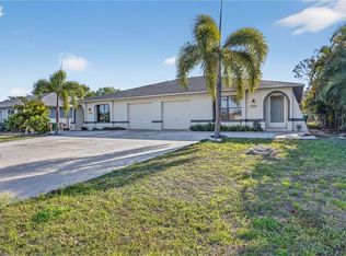 1413/1415 SE 23rd PL, CAPE CORAL, FL 33990