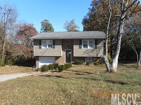 1st image of 617 Meadowood St