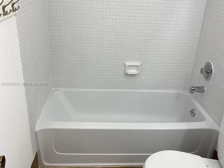 9761 W Heather Ln — Photo 24