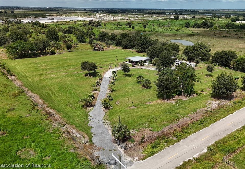 1st image of Platt Rd