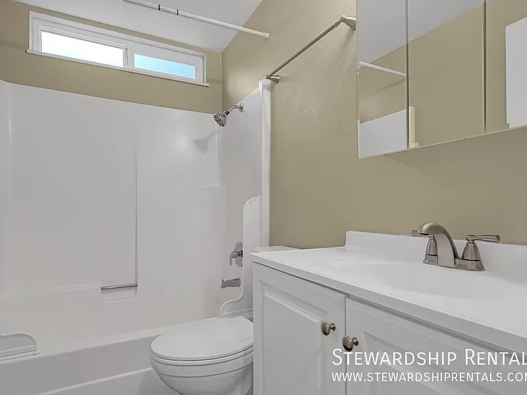 1170 Grant Aly #A — Photo 10