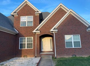 2836 Laurelstone Ln, Bowling Green, KY