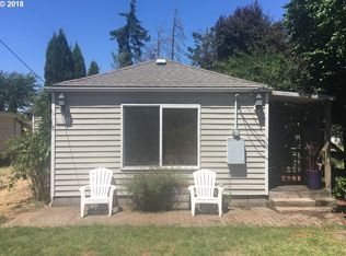 2564 J St, Springfield, OR 97477
