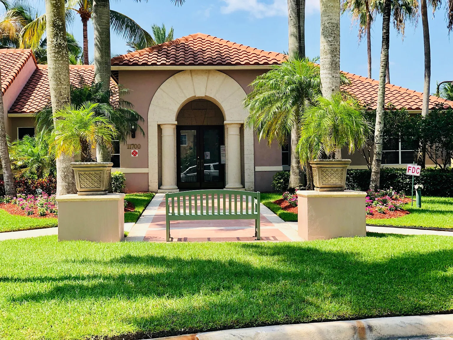11750 Saint Andrews Pl — Photo 2