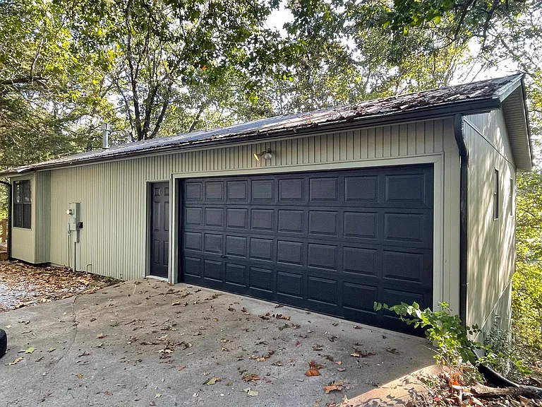 11440 Lakeview Dr — Photo 33