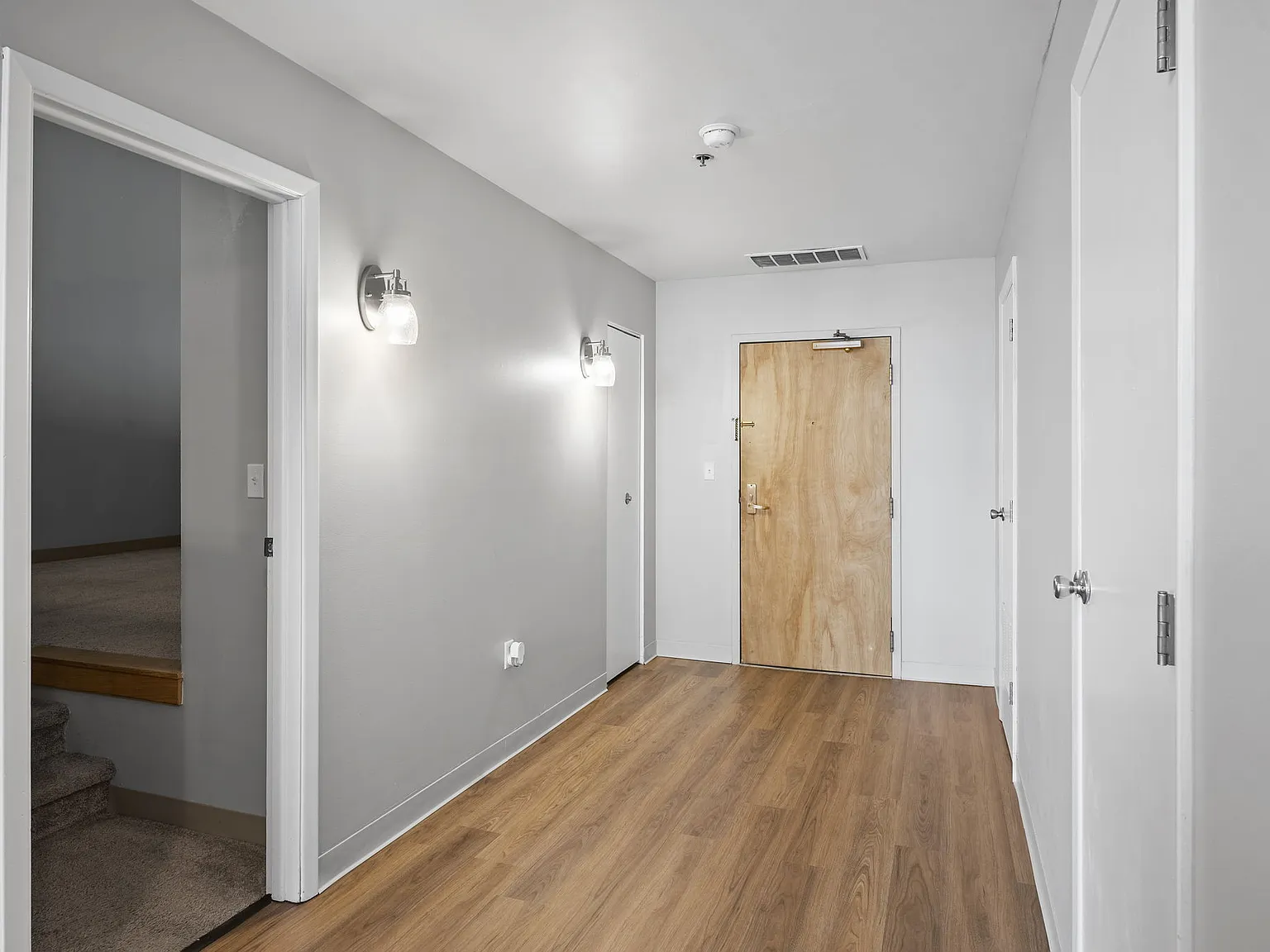 Apartments at Nautica — Photo 2