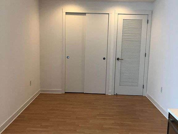 5th image of 1160 Mission St Unit 2110