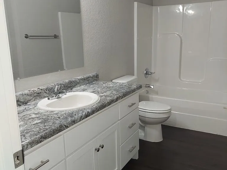 2124 Ingalls Ln #A — Photo 20