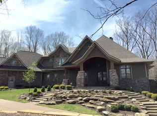 17797 Falling Water Rd, Strongsville, OH 44136