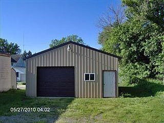 2nd image of 1008 W Allegan St
