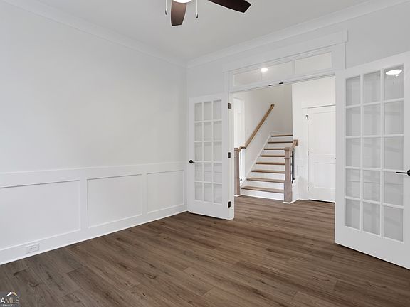 7th image of this home