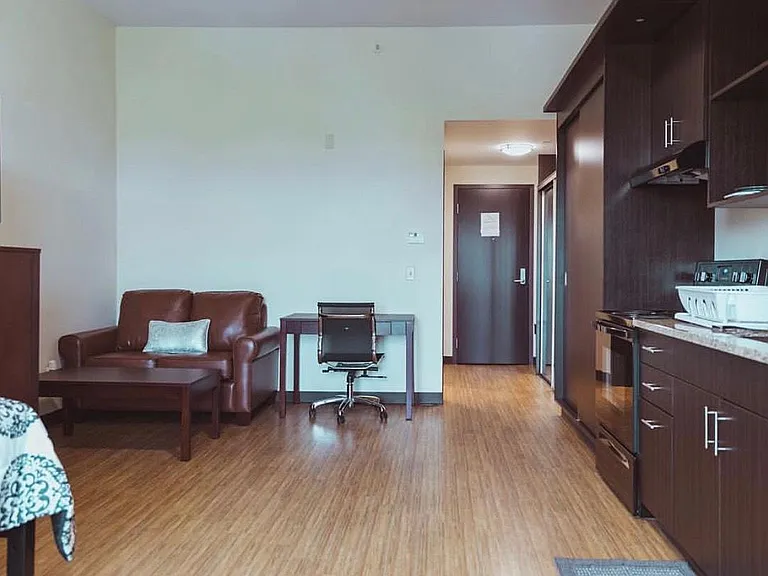 601 S Crouse Ave #908 — Photo 1