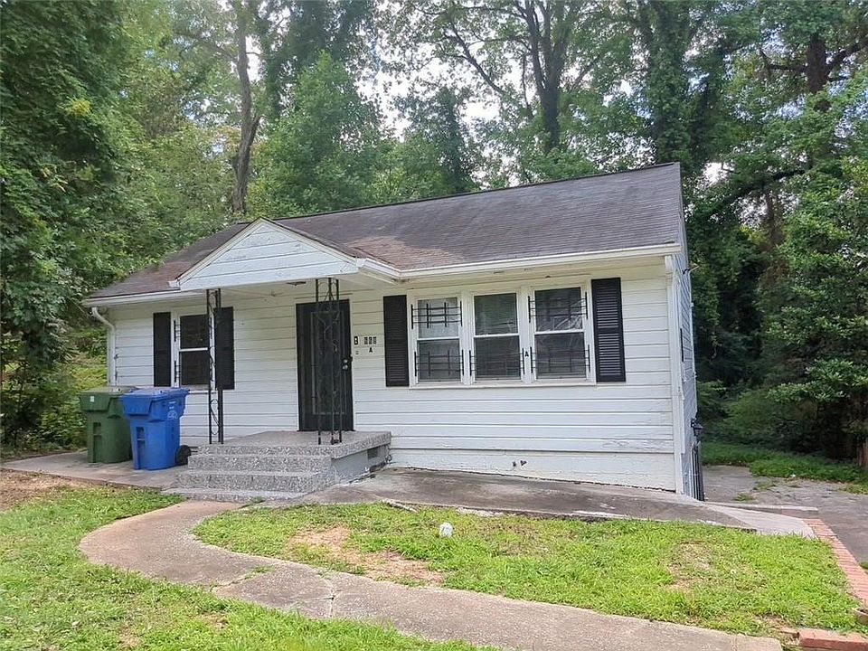 1st image of 668 Charlotte Pl NW