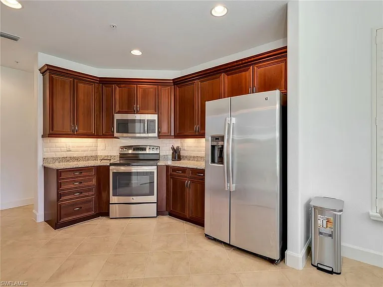 8060 Players Cove Dr #101 — Photo 22
