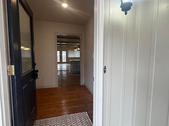 5th image of 3110 30th St