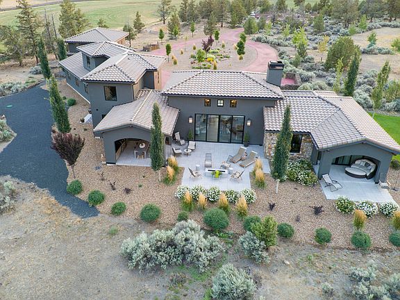 4th image of 10116 NE Sage Ln