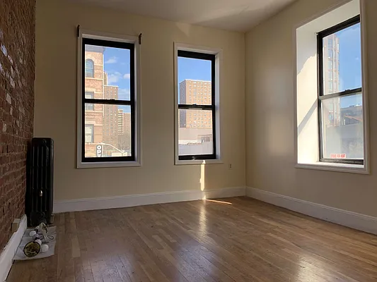 Rented by Yup Realty LLC | media 38