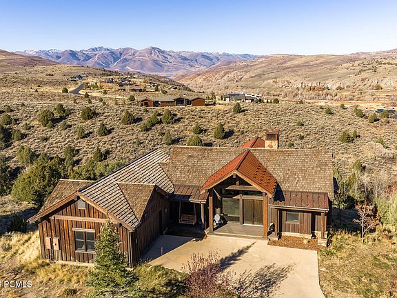 2nd image of 7421 N Victory Ranch Dr