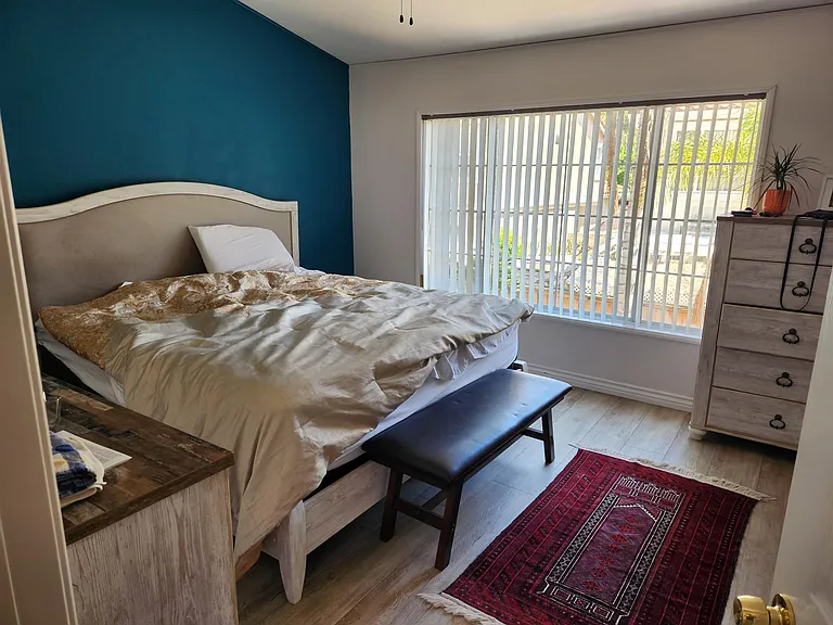 Compass Point Dr S — Photo 4