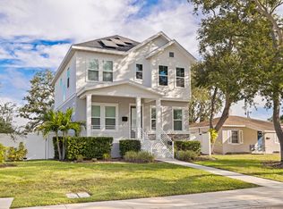 103 42nd Ave NE, Saint Petersburg, FL 33703