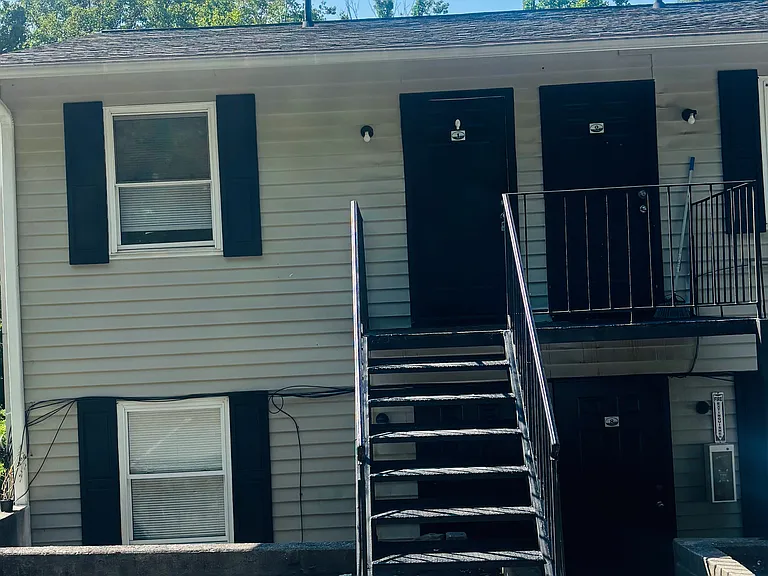 85 Green Meadow Ln #1 — Photo 1