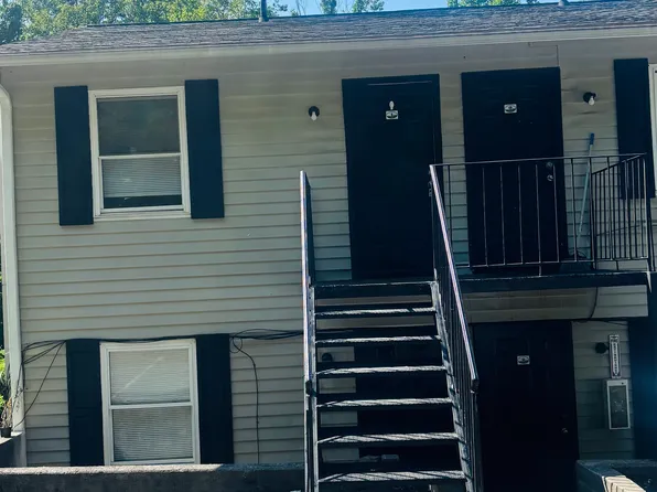85 Green Meadow Ln, Rocky Mount, VA