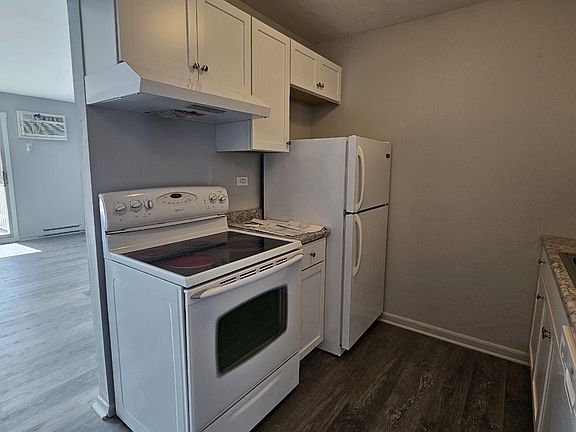 4th image of 850 E Old Willow Rd APT 218