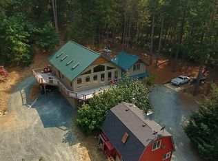 1211 Fielder Creek Rd, Rogue River, OR 97537