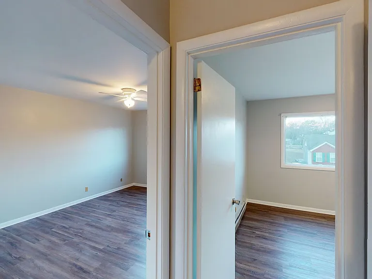 Executive House — Photo 22