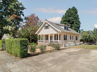 150 E Arlington St, Gladstone, OR 97027