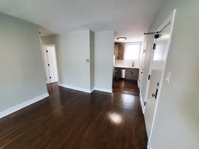 4121-43 W. Cullom Ave — Photo 4