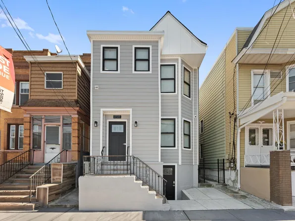 858 West Side Avenue image 11 of 12