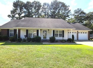 290 Trillium Ln, Sumter, SC 29154