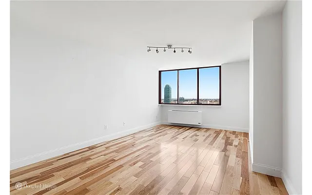 Rented by Douglas Elliman | media 18