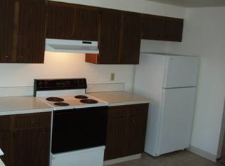 750 N Main St APT 5, Mount Angel, OR 97362