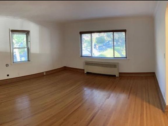 5th image of 350 Collins Ave Floor 1