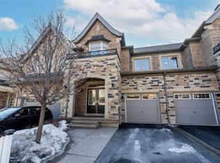 2466 Village Cmn, Oakville, ON L6M 0S2