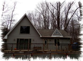 107 Big Wood 1st St, Greentown, PA 18426