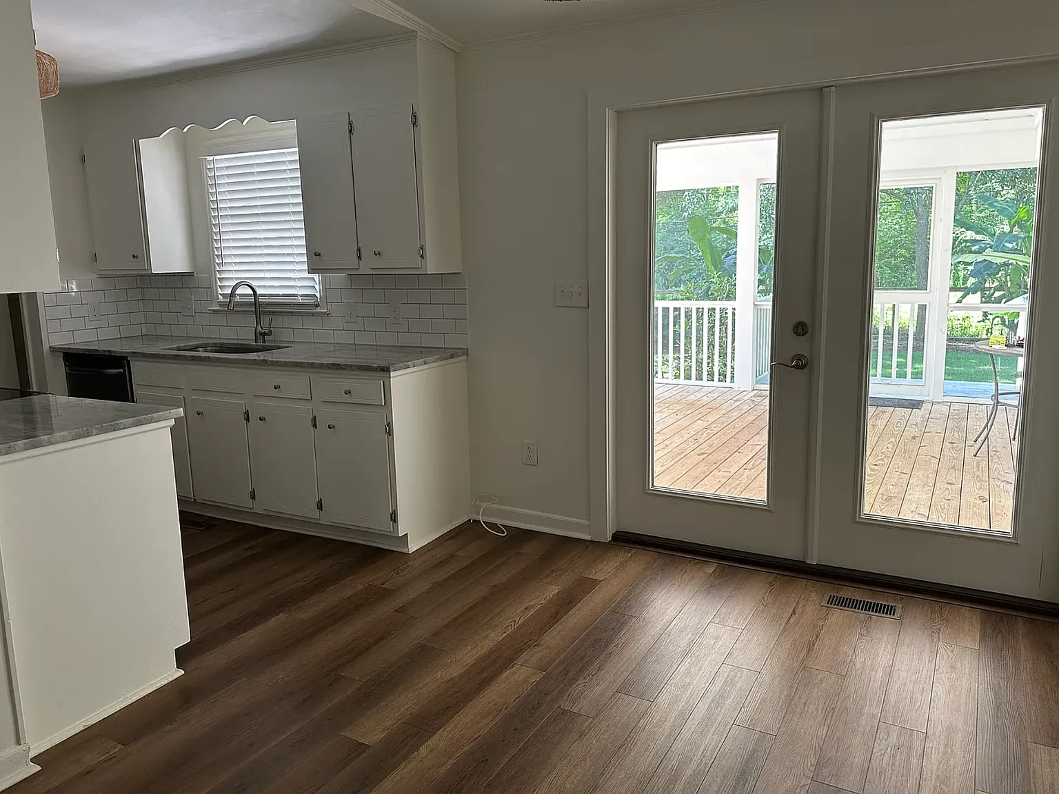 Driftwood Dr, Charleston — Photo 4