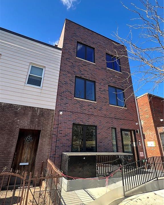 1st image of 800 5th Ave #2A