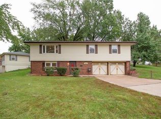 7901 NE 57th St, Kansas City, MO 64119
