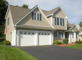 5 Smithfield Ter, Nashua, NH 03064