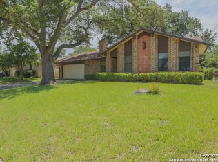 3910 Meadow Ridge St, San Antonio, TX 78210